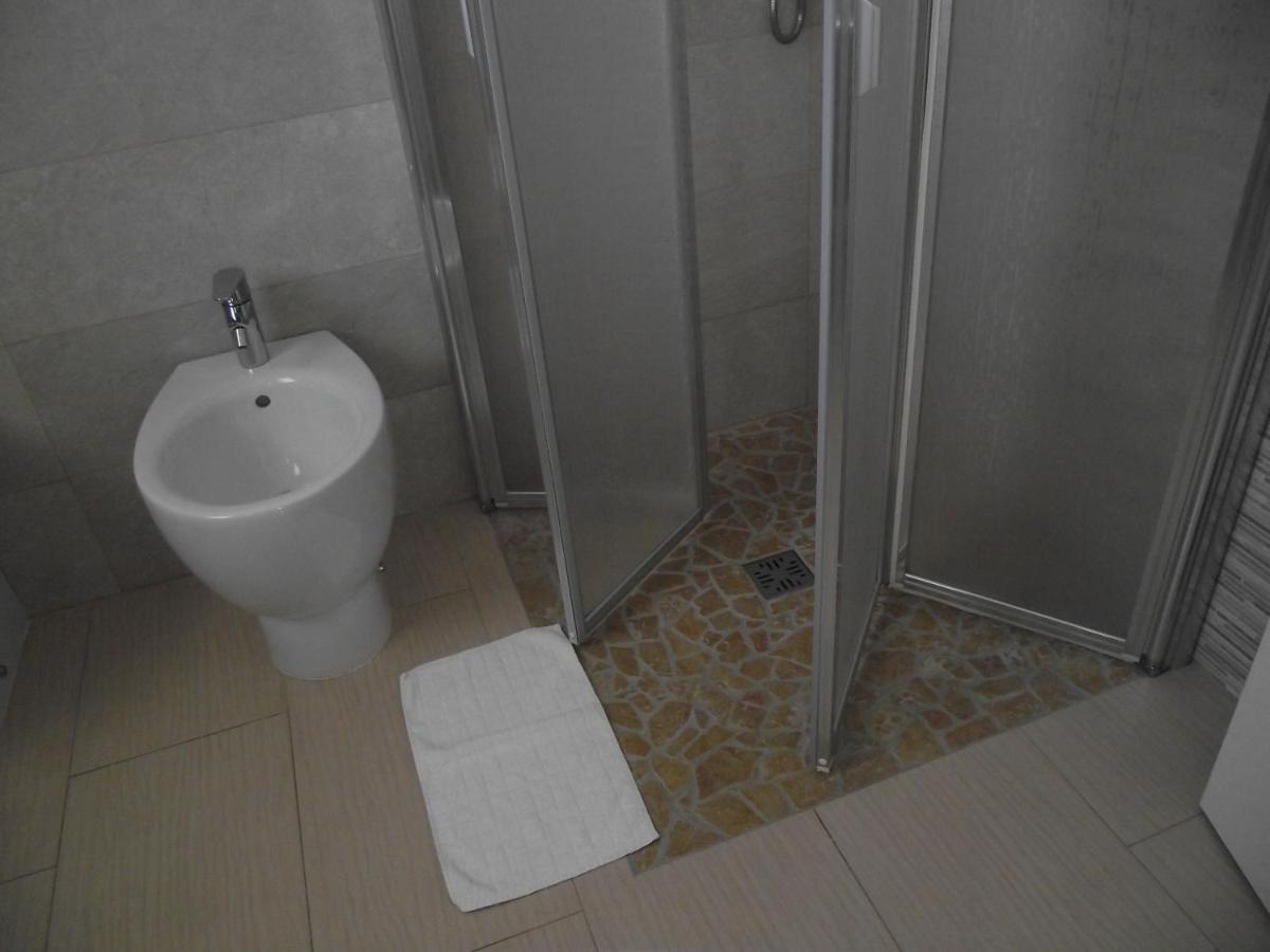 B&B Olganna 瓦斯托 外观 照片